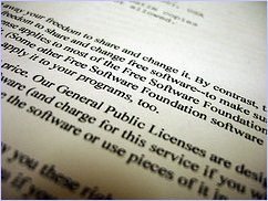 GNU GPL - elloa - Flickr - CC BY-NC