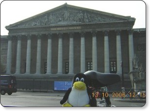 Tux à l'Assemblée Nationale - François Schnell - CC-by