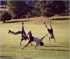 The day gravity failed - 4StringsGood - CC-BY